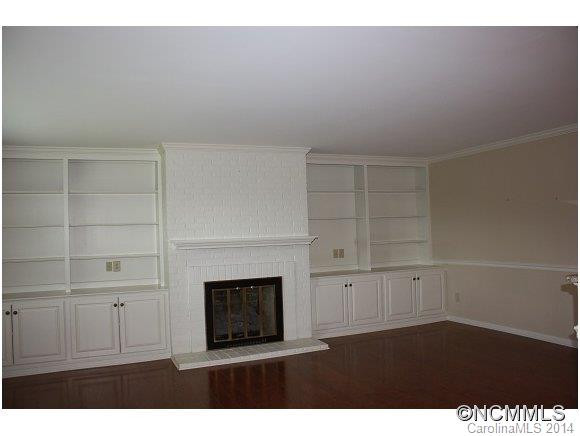 77 Chestnut St. #304 - Photo 2