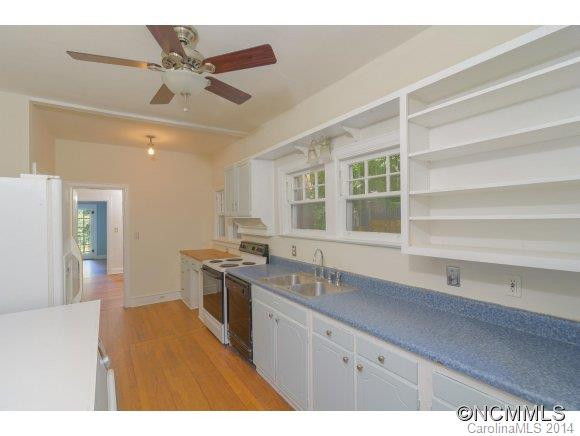 203 Westover Drive - Photo 9
