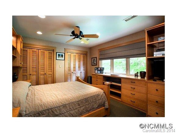 10 Beaverbrook Court - Photo 17