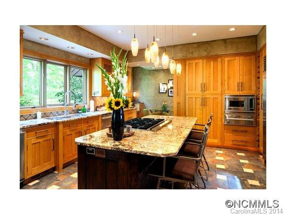 10 Beaverbrook Court - Photo 10