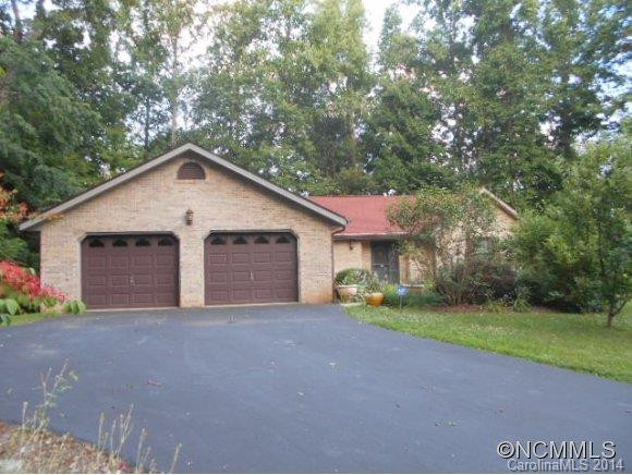 2 Eagles Nest Lane