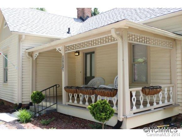 2731 Greenville Hwy - Photo 2