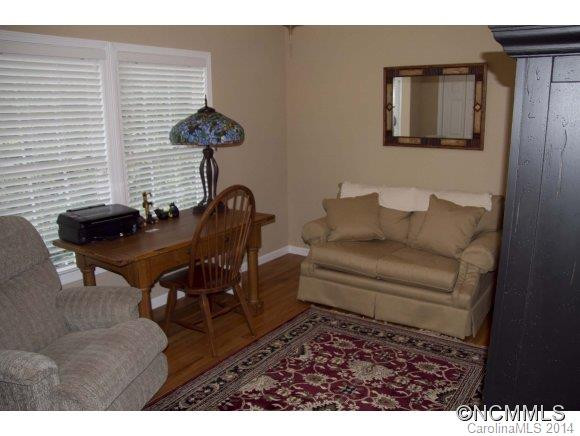 25 Chestnut Court - Photo 4