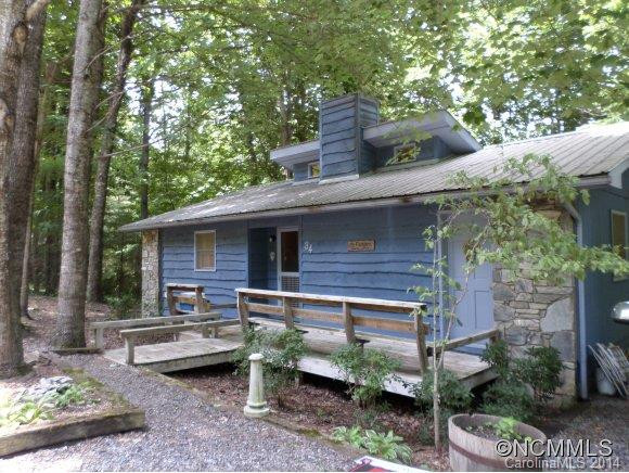 34 Oakridge Drive