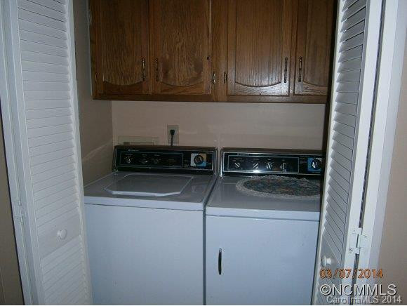 34 Oakridge Drive - Photo 12