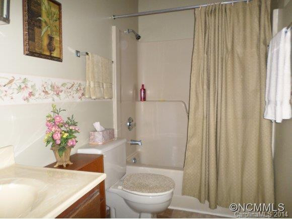 34 Oakridge Drive - Photo 16