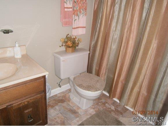 34 Oakridge Drive - Photo 19