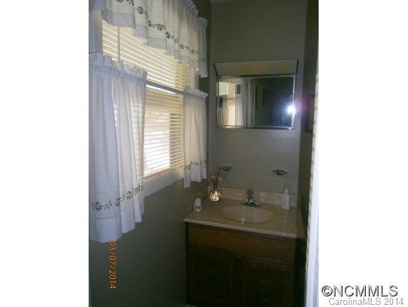 34 Oakridge Drive - Photo 20