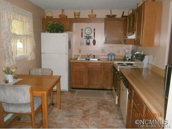 34 Oakridge Drive - Photo 7