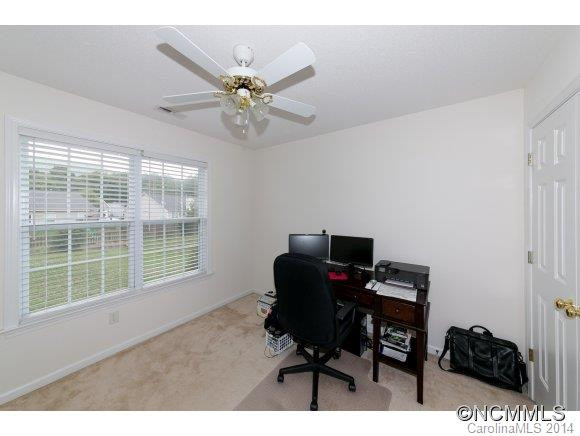 77 Misty Valley Road - Photo 18