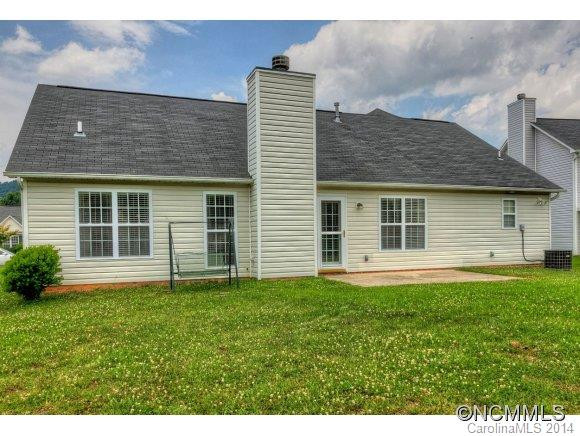 77 Misty Valley Road - Photo 3