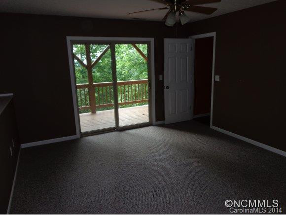 208 Tuckaway Road - Photo 6