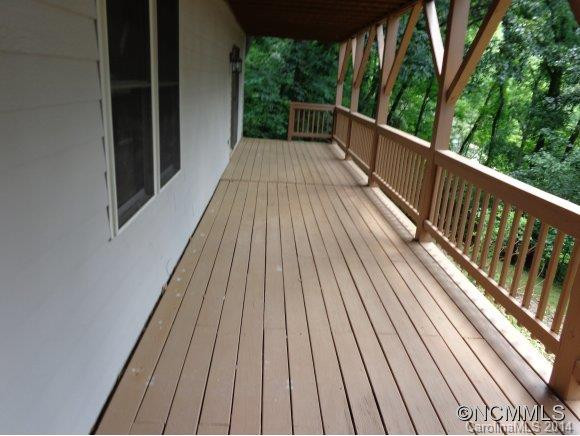 208 Tuckaway Road - Photo 10