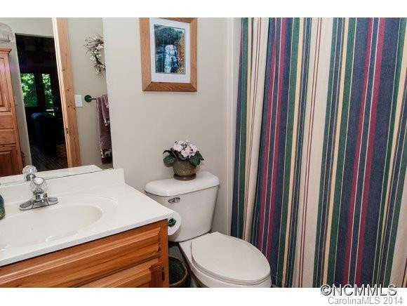 680 Crestmont Drive - Photo 9