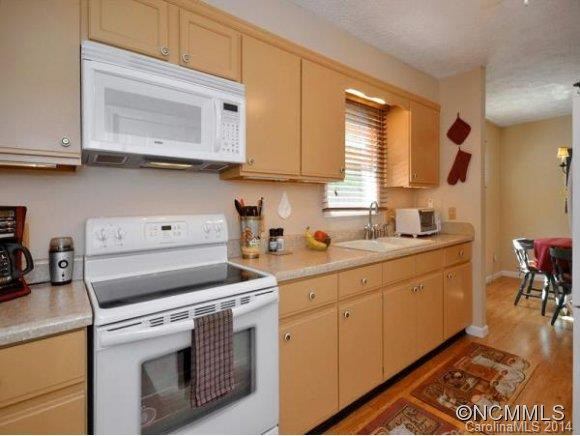 56 HENRY HOLLOW LANE - Photo 2