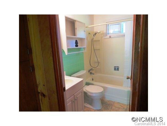 203 Spartan Heights - Photo 12