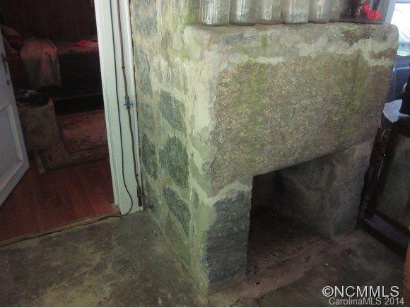 126 Jaffe Road - Photo 10