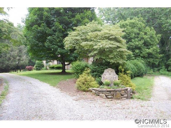 205 AVALON LANE - Photo 3