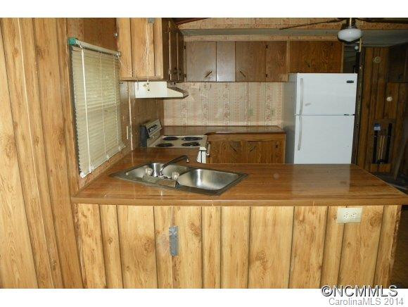1339 Pisgah Hwy - Photo 10
