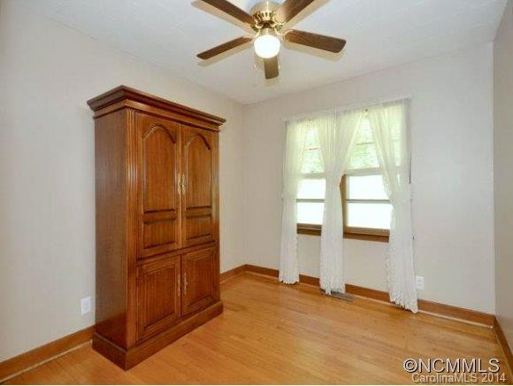 846 BIG BRUSH CREEK ROAD - Photo 8