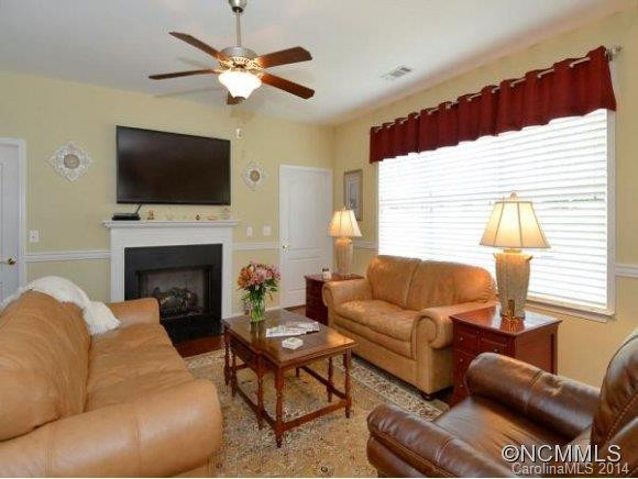 442 Oak Grove Road - Photo 4