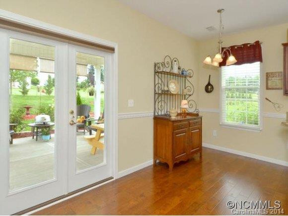 442 Oak Grove Road - Photo 7