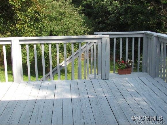42 Lakeshore Drive - Photo 12
