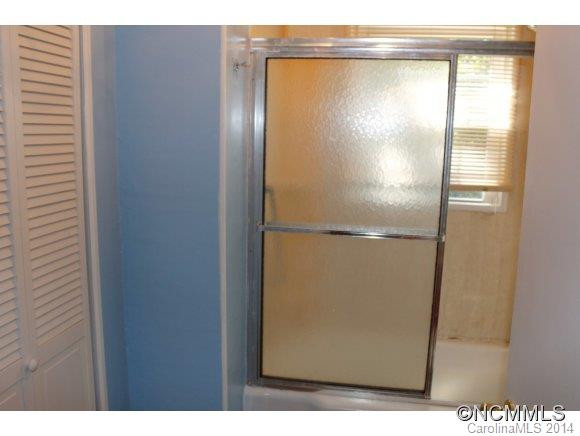 913 Ashley Lane - Photo 16