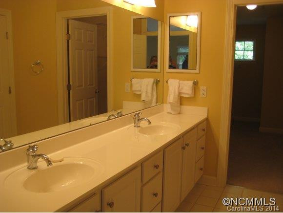 99 Ridgetop Circle #302 - Photo 20
