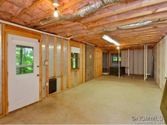 110 PINECROFT ROAD - Photo 18