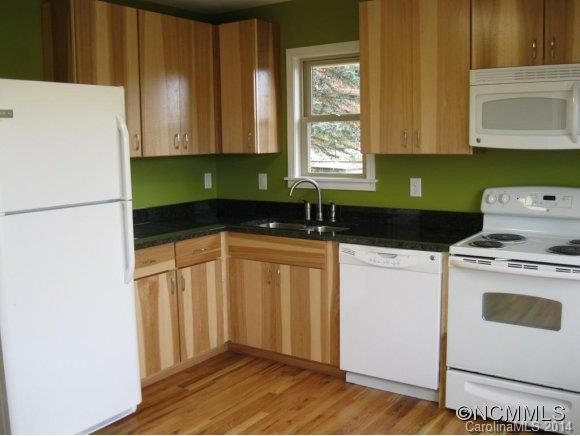 351 Deaverview Rd - Photo 2