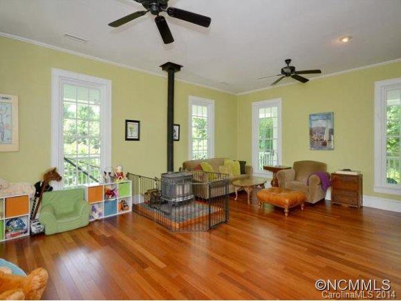 552 CHISHOLM STREET - Photo 13