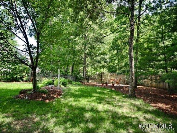 1016 Columbine Road - Photo 22