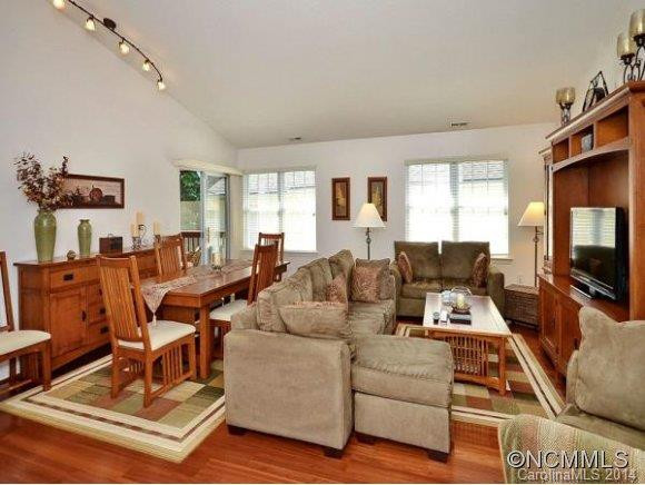 118 CREEKS END CIRCLE - Photo 4