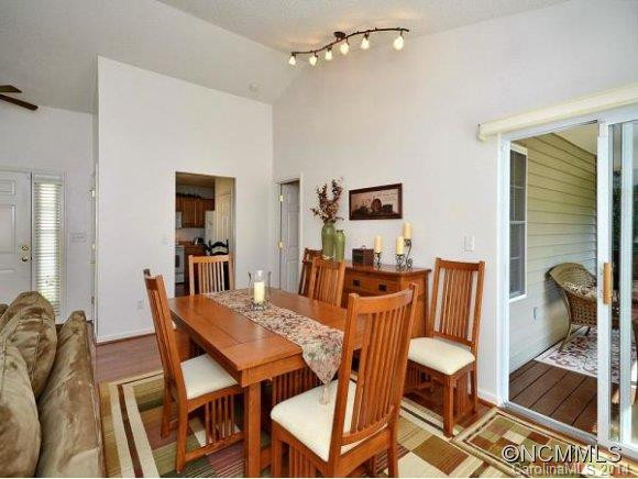 118 CREEKS END CIRCLE - Photo 6
