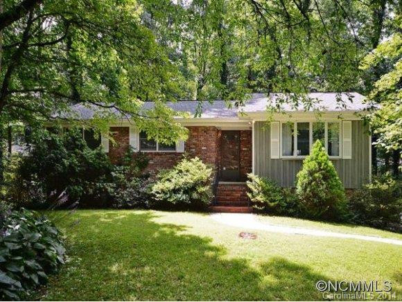 211 FALLEN TIMBER RD