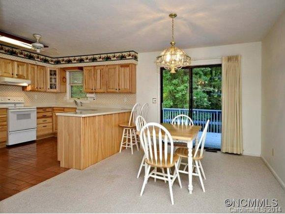 211 FALLEN TIMBER RD - Photo 4