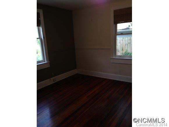 132 Michigan Avenue - Photo 3