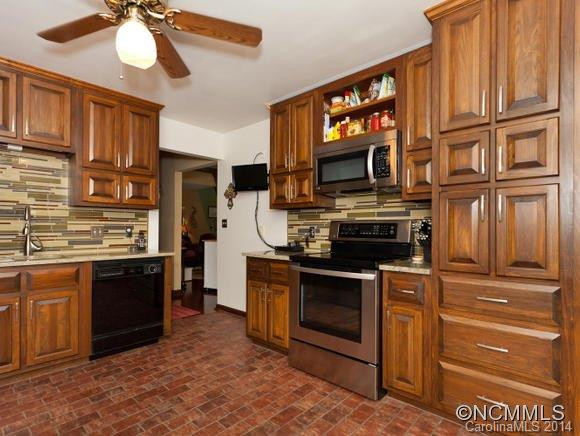 1060 Old Marshall Highway - Photo 4