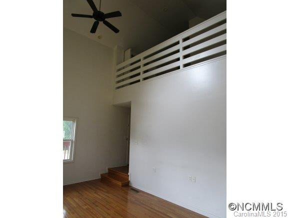 81 Carroll Ave. - Photo 16