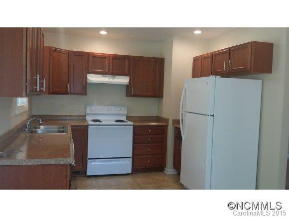 35 Woodfin Ave - Photo 4
