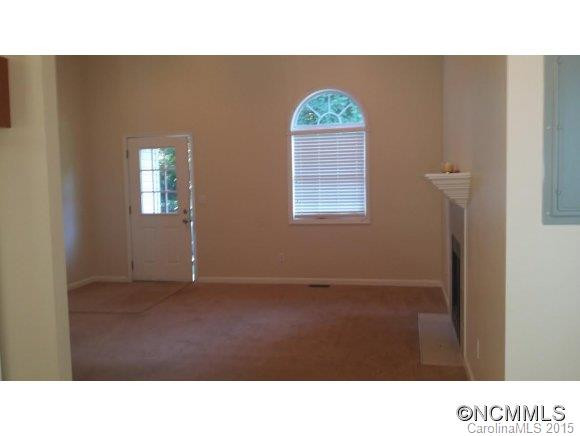 35 Woodfin Ave - Photo 5