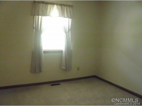 780 Hudlow Road - Photo 9