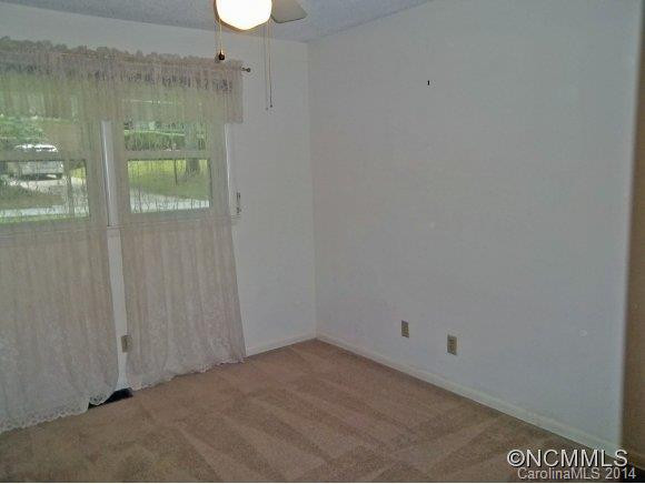 120 Echo Drive - Photo 12