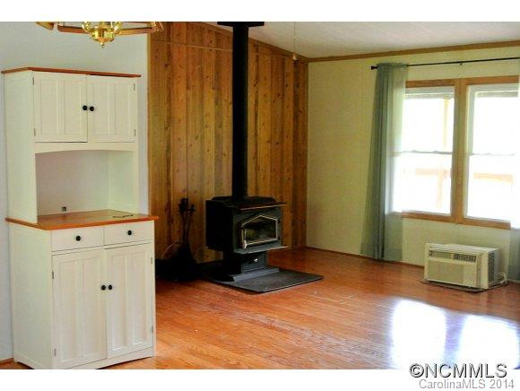 197 Hezzie Drive - Photo 4