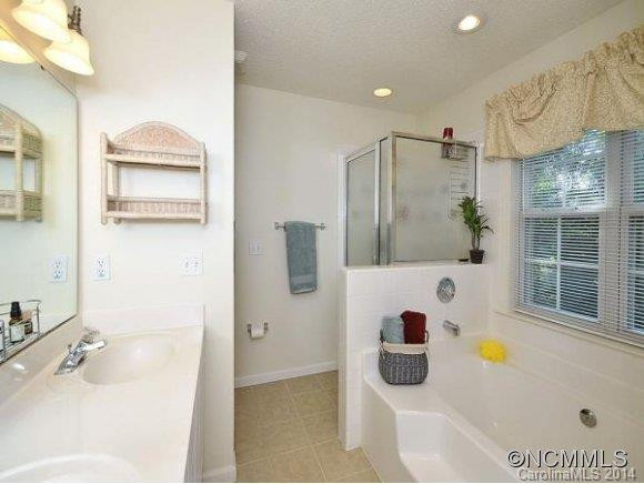 702 TULIP TREE COURT - Photo 14