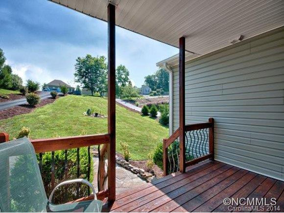 15 BRIAR RIDGE DRIVE - Photo 3
