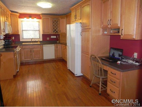 283 Bull Creek Road - Photo 5