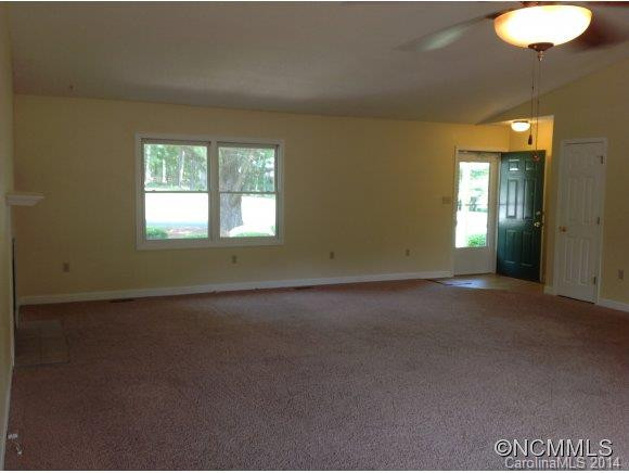 11 Timberleaf Drive - Photo 4