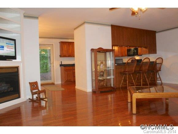 369 Hidden Hills - Photo 2